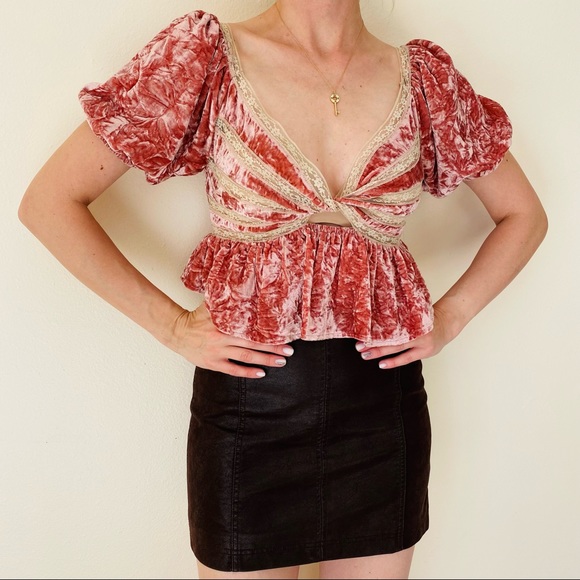 New Free People Yours Truly Velvet Peplum Top boho blouse mauve - Picture 3 of 14